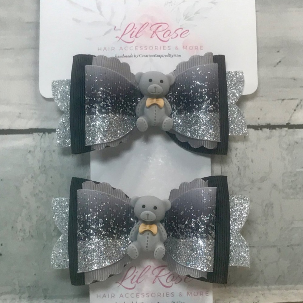 Sparkle Bear Sparkle Hair Clip in Gray and Black theme